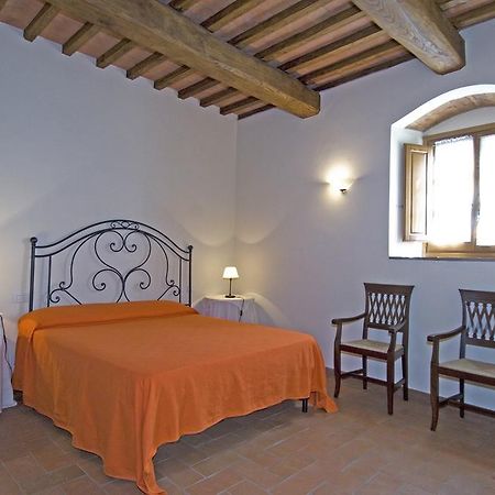 Agriturismo Campo Lungo San Donato in Poggio Pokój zdjęcie