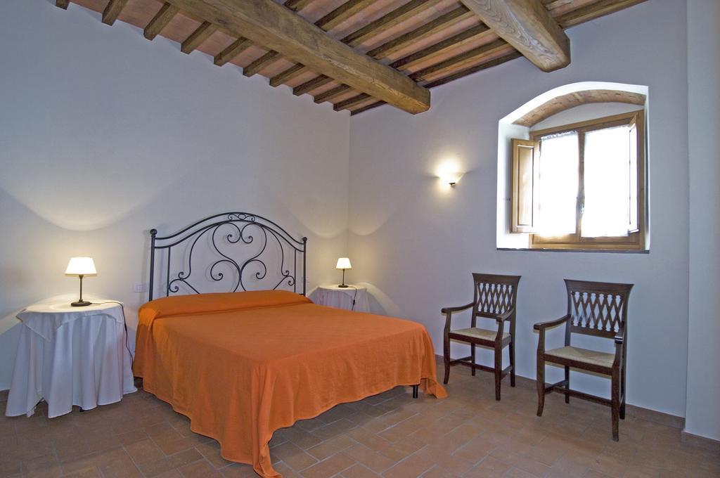 Agriturismo Campo Lungo San Donato in Poggio Pokój zdjęcie