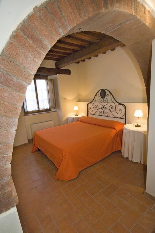 Agriturismo Campo Lungo San Donato in Poggio Pokój zdjęcie