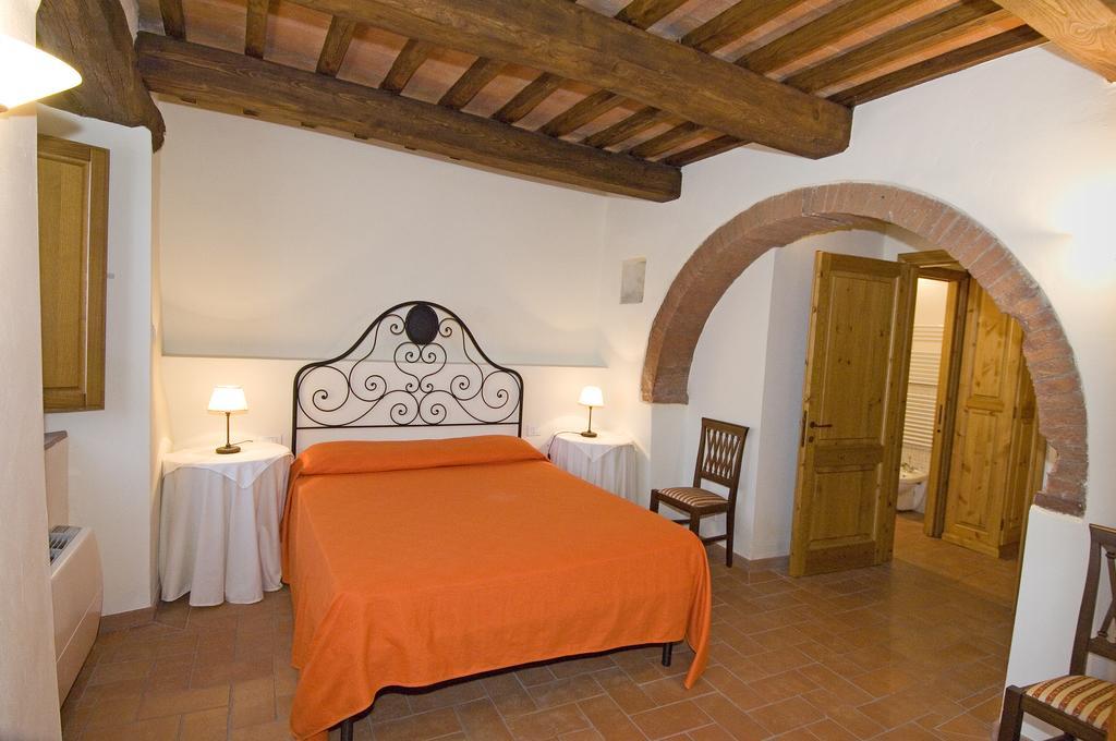 Agriturismo Campo Lungo San Donato in Poggio Pokój zdjęcie